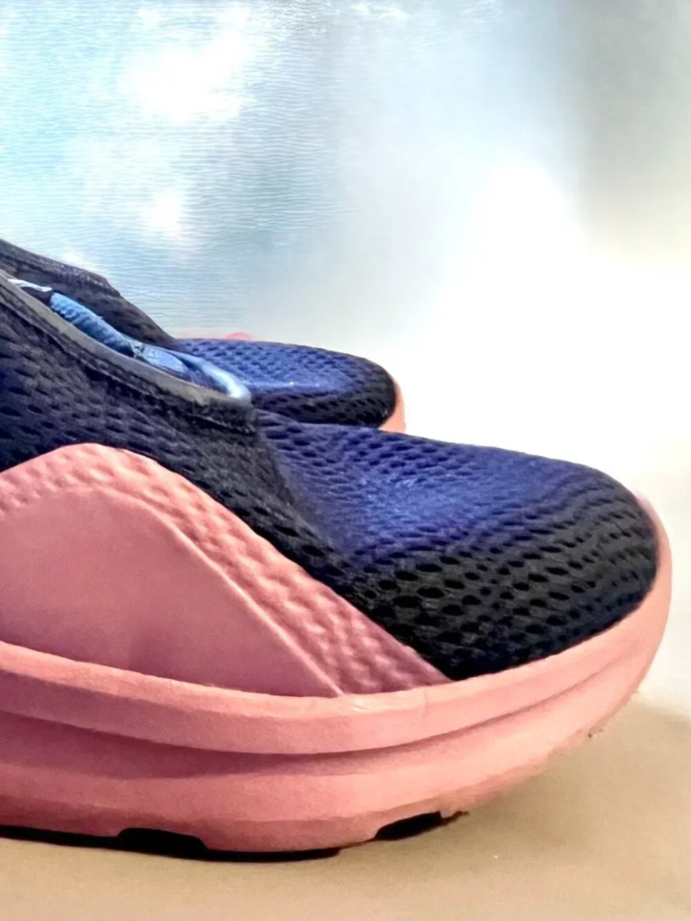 Nike Air Max Motion 2 Women’s 7 — Blue/Pink — $19 OBO